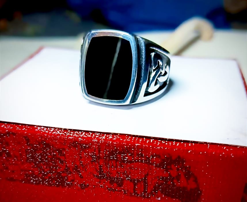 অরিজিনাল আকিক স্পেশাল পাথরের আংটি